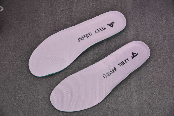 adidas Yeezy 500 Soft Vision FW2656