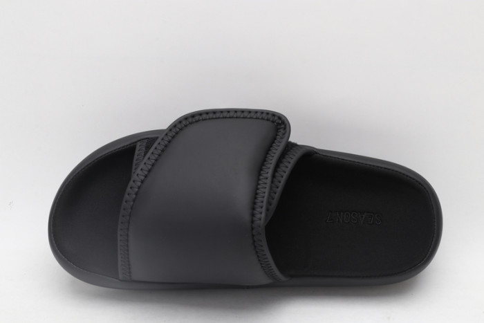 Yeezy sandal1
