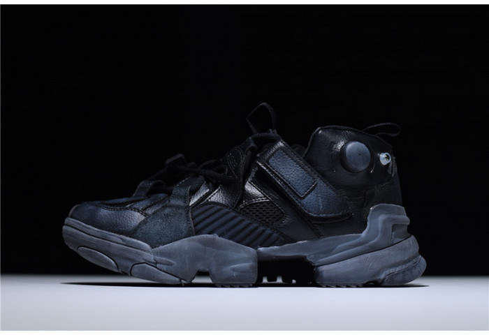 Reebok Genetically Modified Pump Sneakers black CN0407