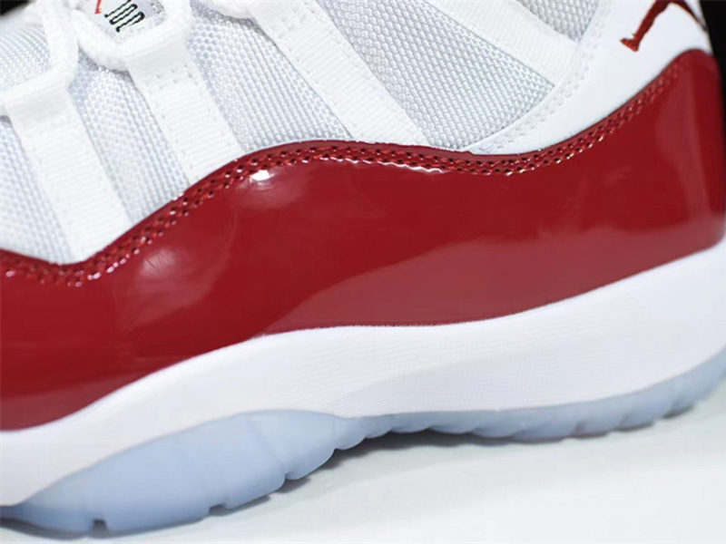 Air Jordan 11 RetroCherry (2022) CT8012-116