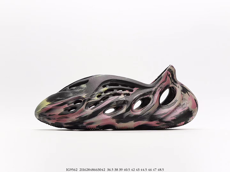 Adidas Yeezy Foam RNR MX Carbon IG9562