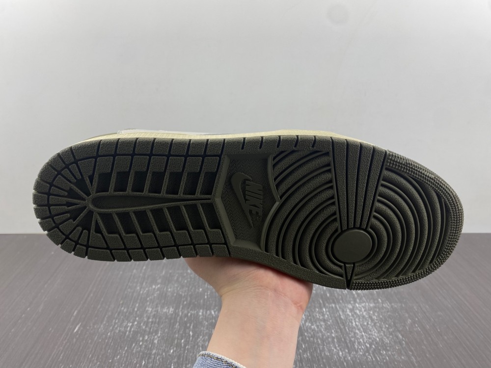 Black/Olive” Travis Scott x Jordan 1 Low