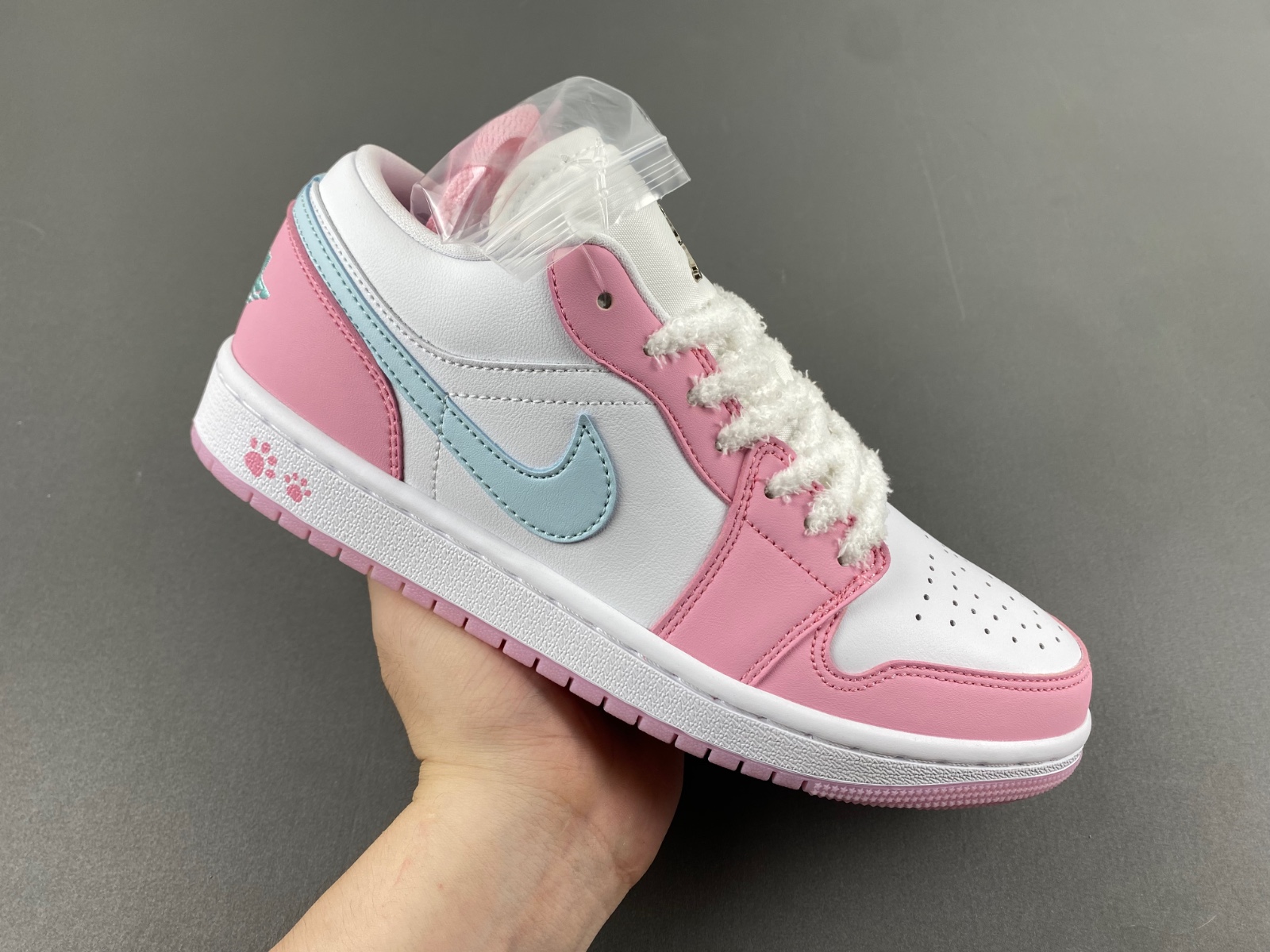 Air Jordan 1 Low SE Paw Print Pink Foam  HM3706-141