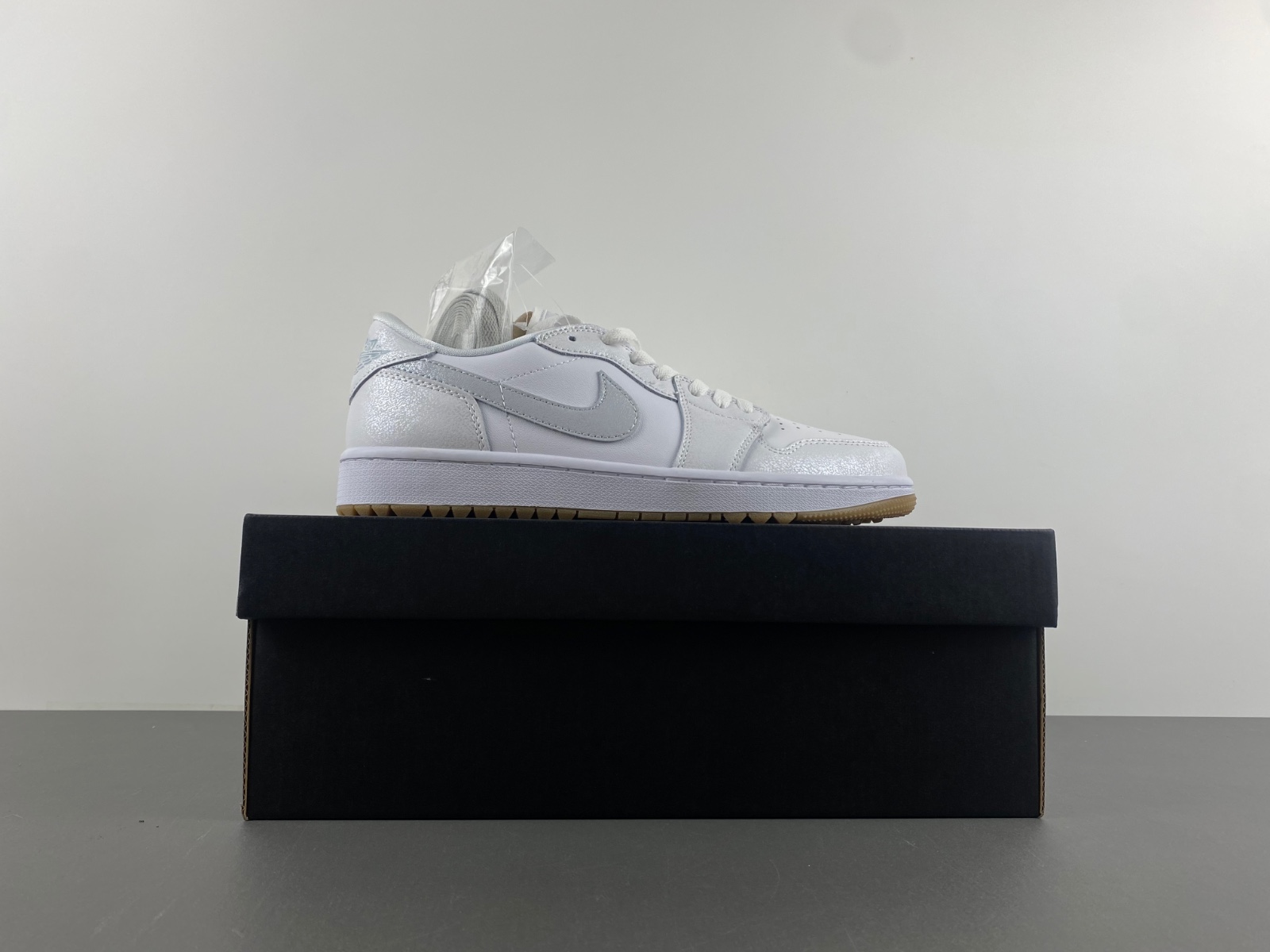 Jordan 1 Retro Low Golf White Gum DD9315-111