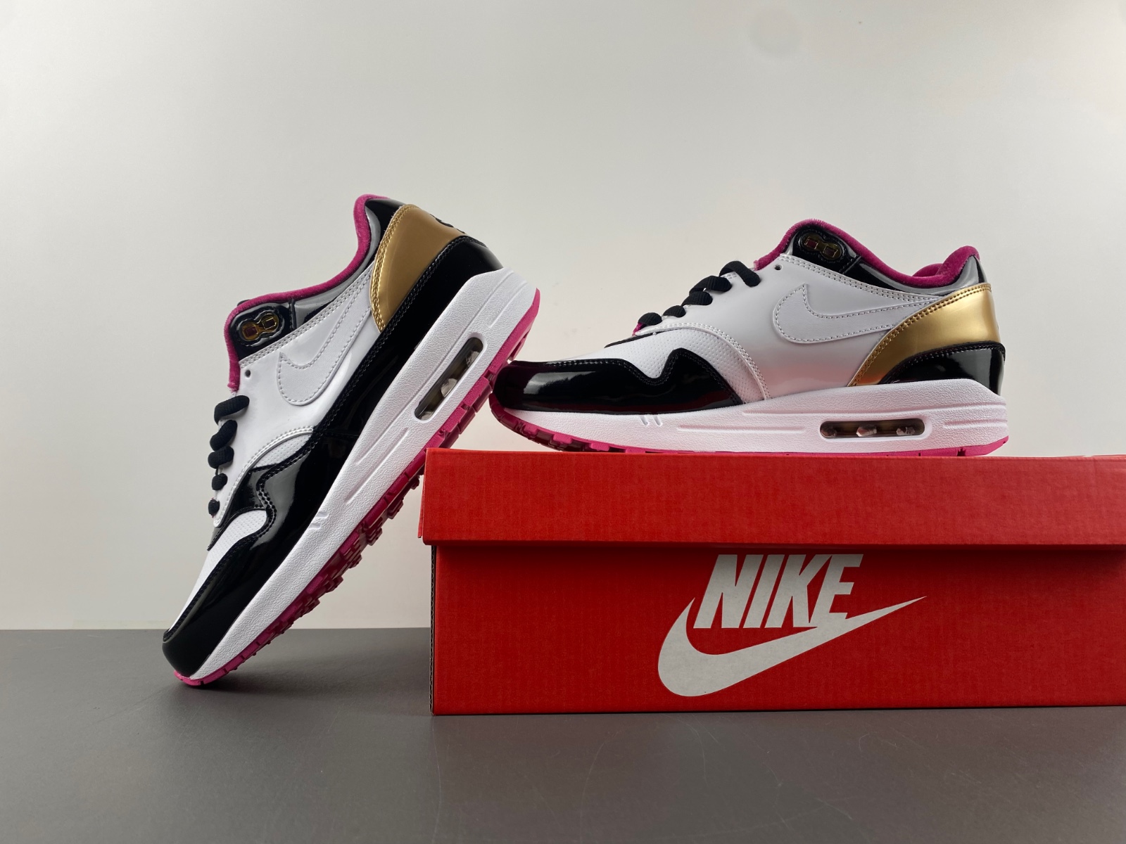 PHANTACI X AIR MAX 1 'GRAND PIANO'  HJ3966-110