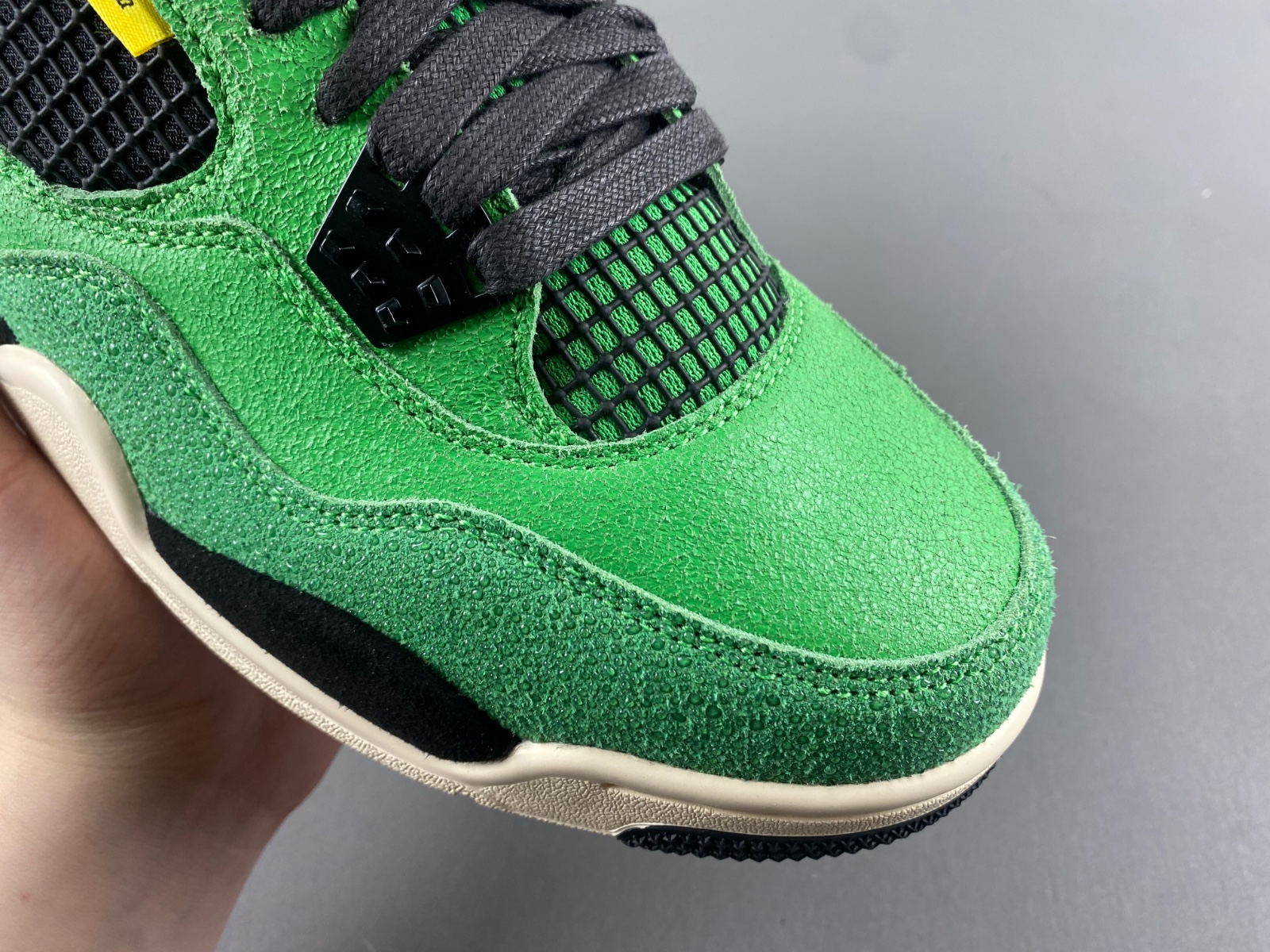 Air Jordan 4 Retro 'Manila'