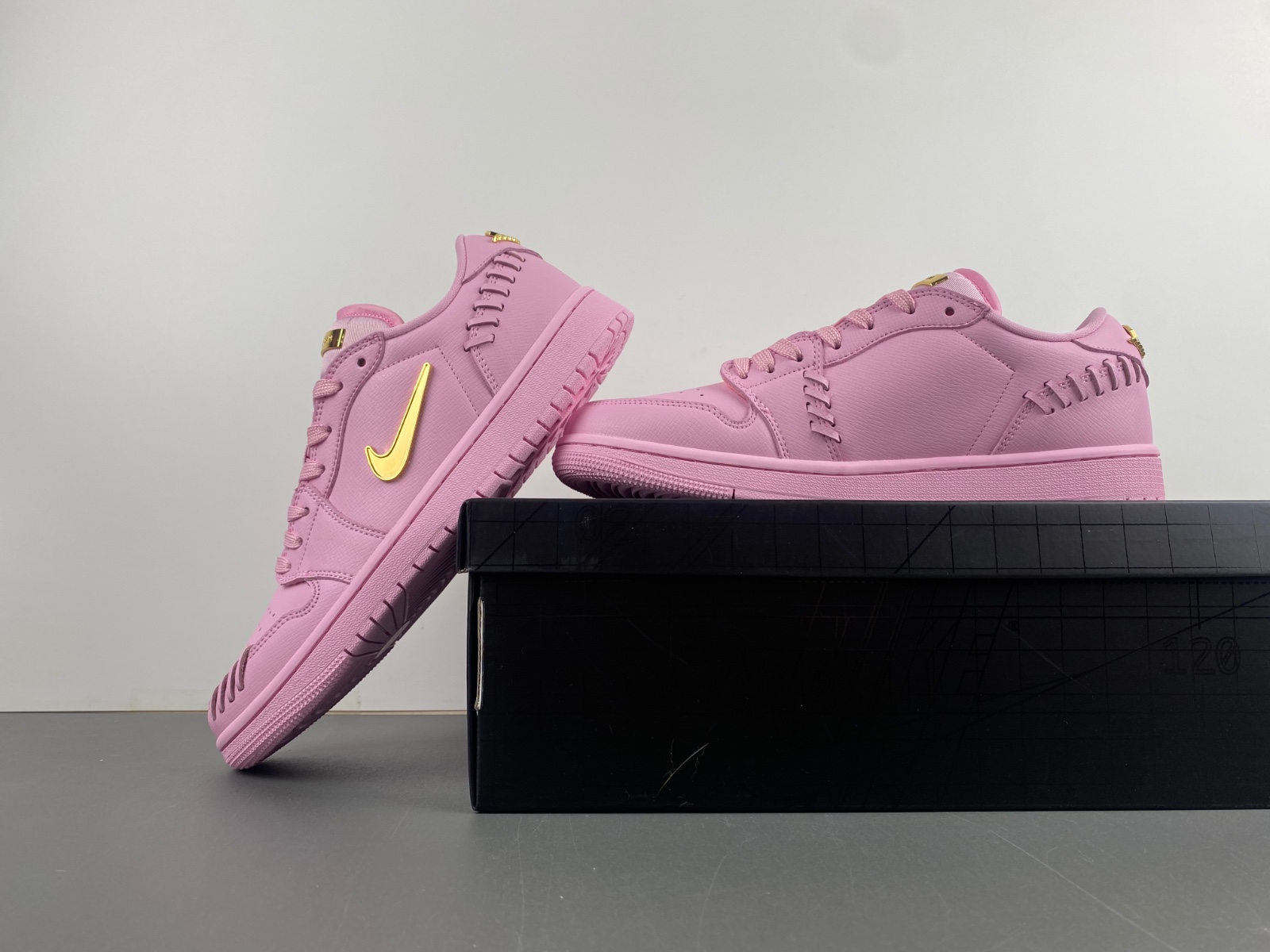 Air Jordan 1 Low Method of Make Perfect Pink FN5032-600
