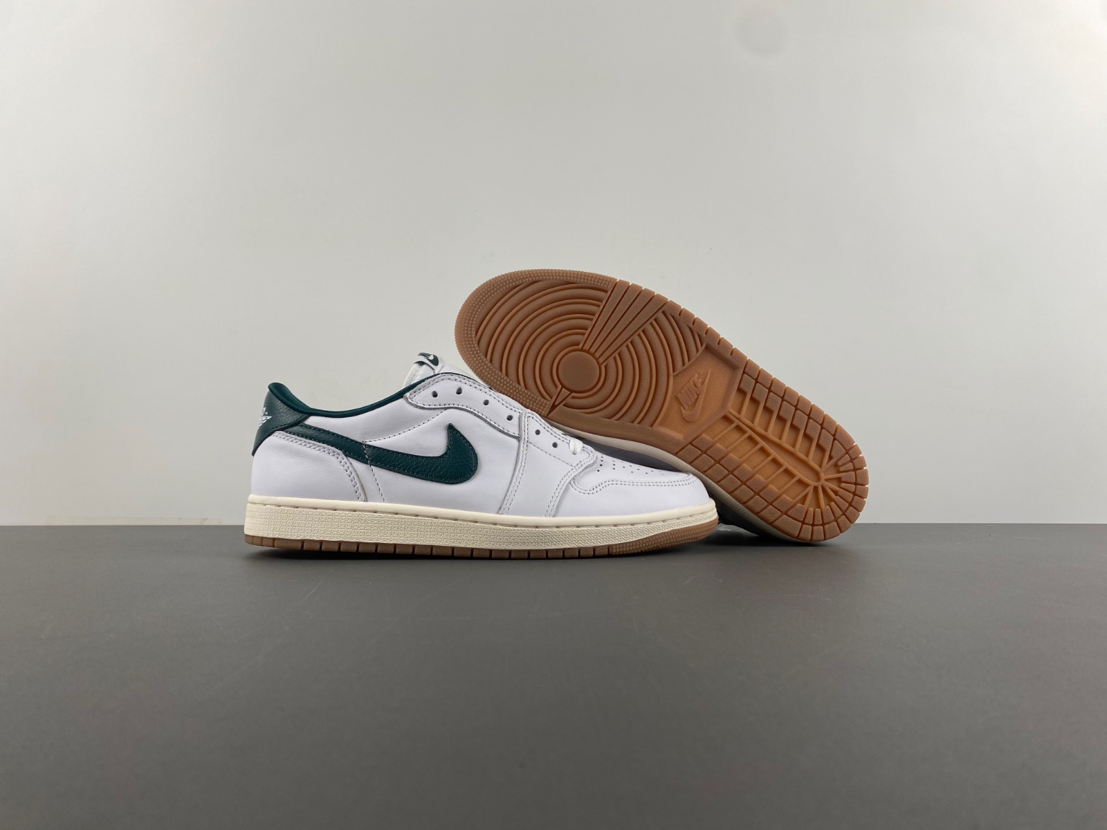 Air Jordan 1 Low OG WMNS “Oxidized Green”CZ0775-133