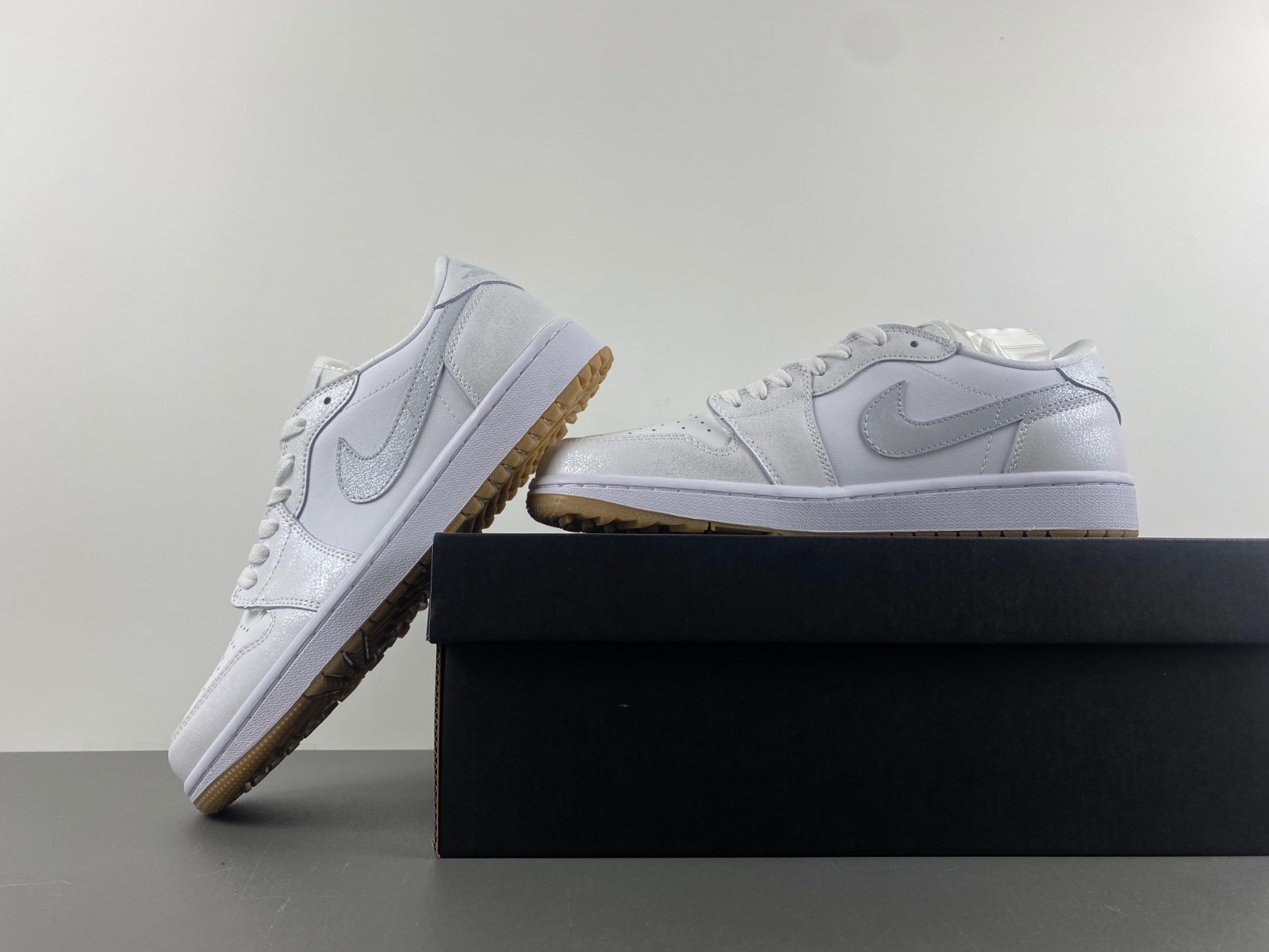 Jordan 1 Retro Low Golf White Gum DD9315-111
