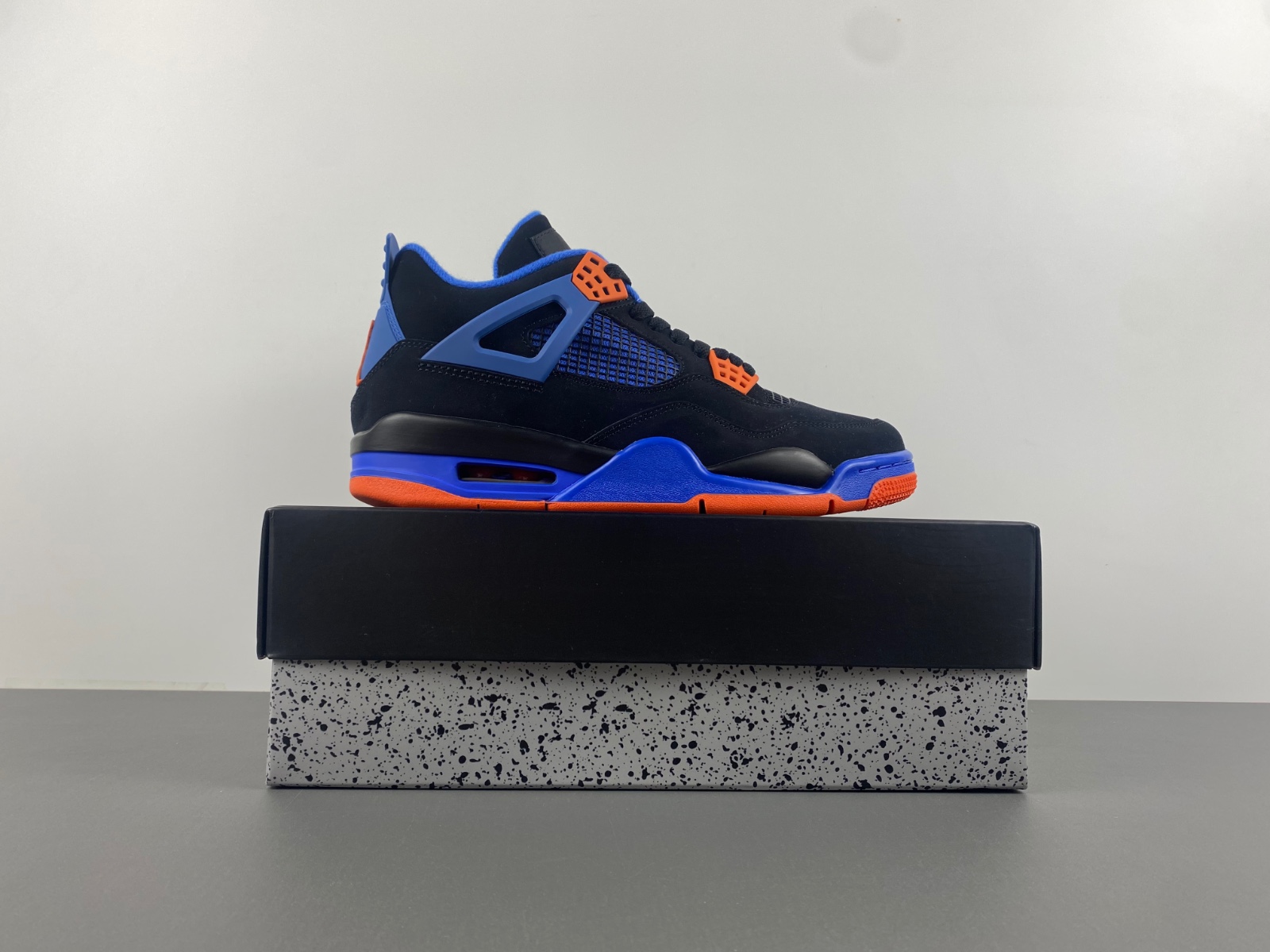 Nike Air Jordan 4 Retro Cavs 308497-027