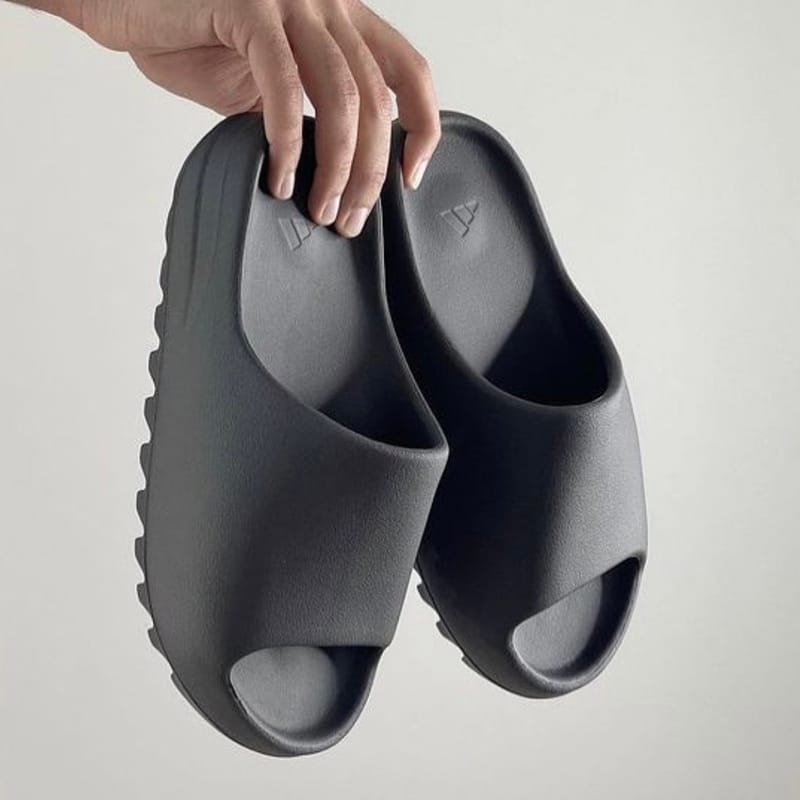 Yeezy Slide