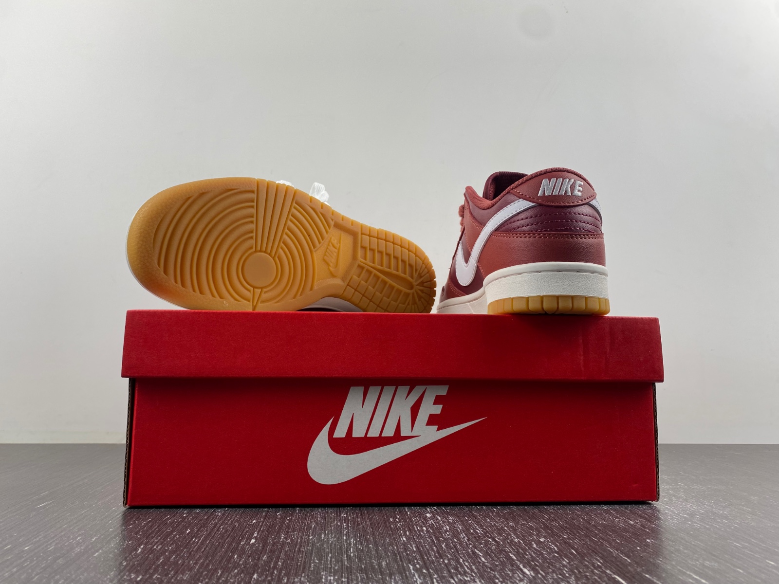 Nike Dunk Low “Desert Berry”  DD1503-603