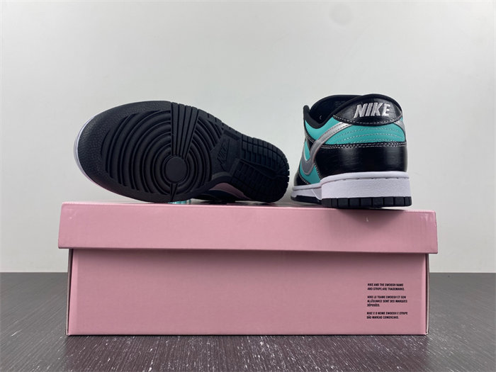 Nike SB Dunk Low Diamond Supply Co. Aqua Blue 304292-402