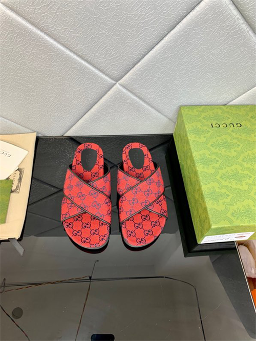 Gucci Slipper