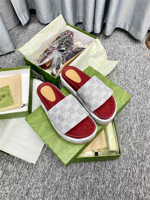 Gucci Slipper