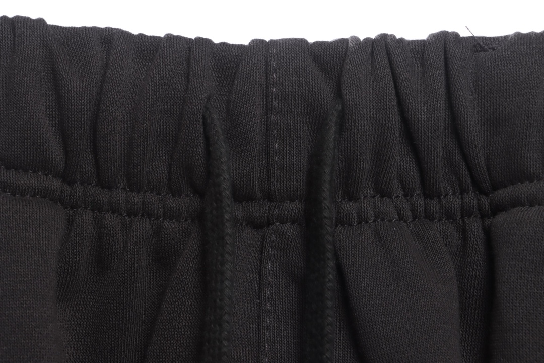 FOG  Eighth Season Flocked Print Letter Shorts