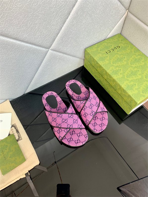 Gucci Slipper