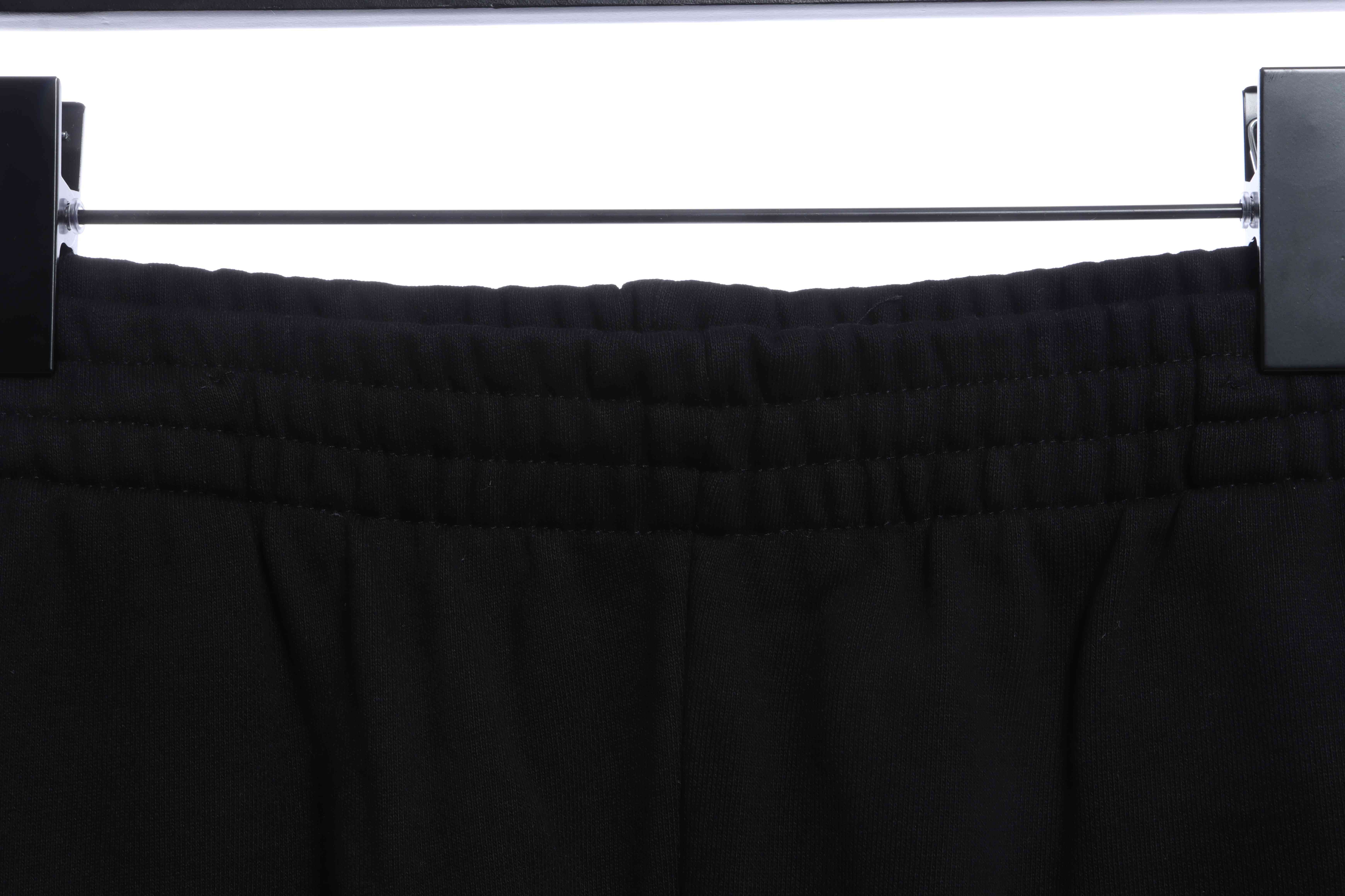 AMI 22ss heart embroidery shorts