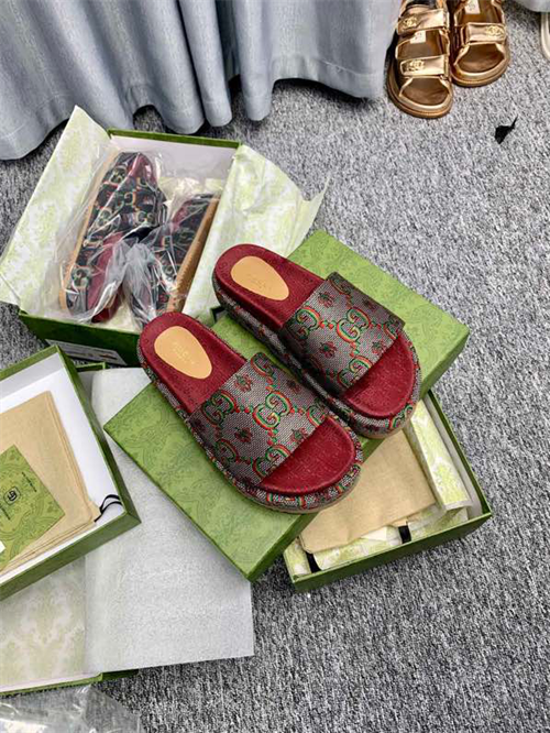 Gucci Slipper