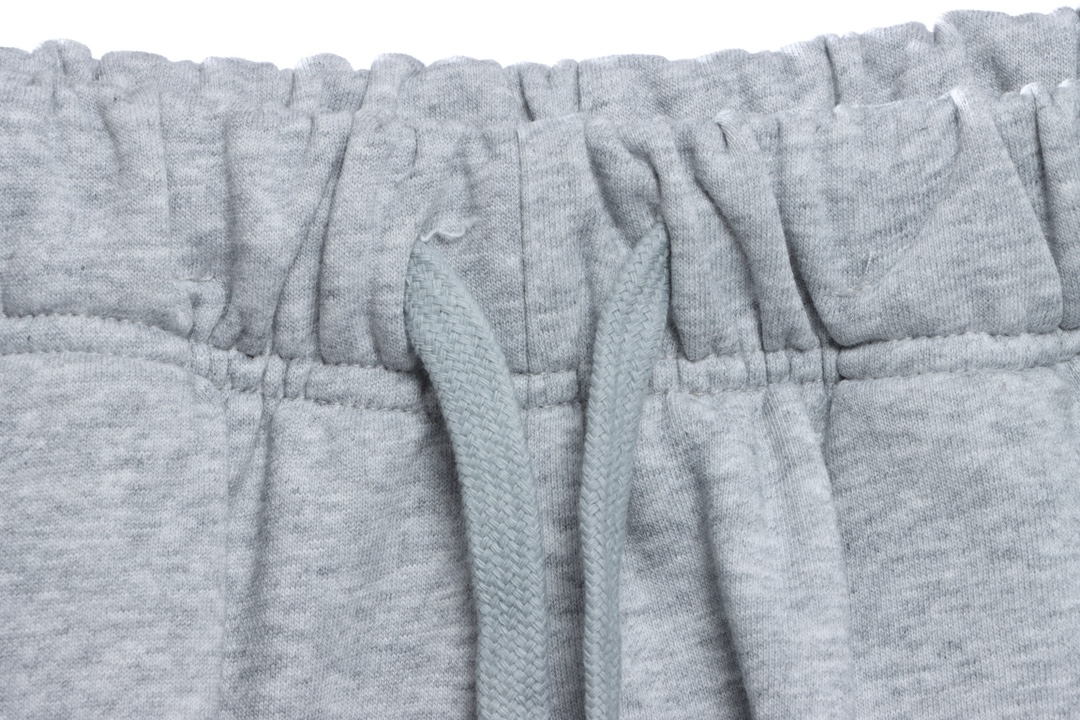 FOG  Eighth Season Flocked Print Letter Shorts