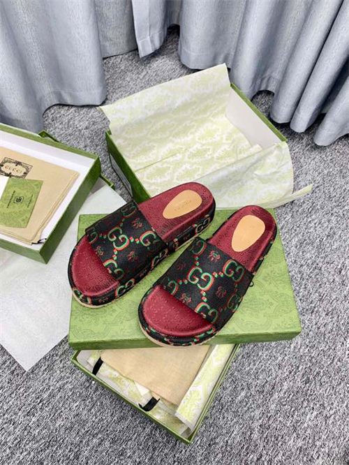 Gucci Slipper