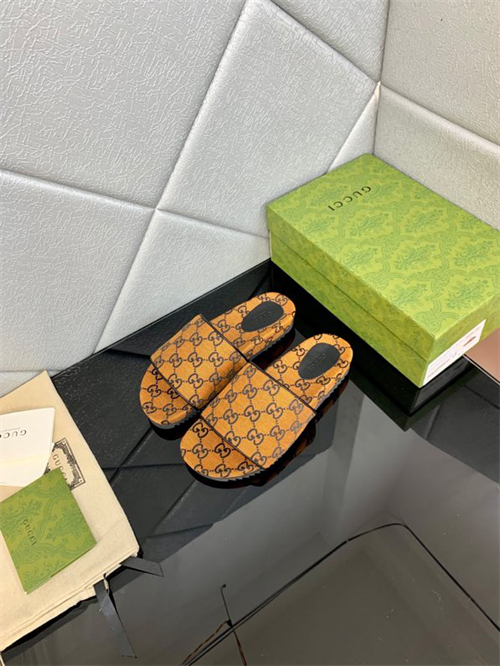 Gucci Slipper