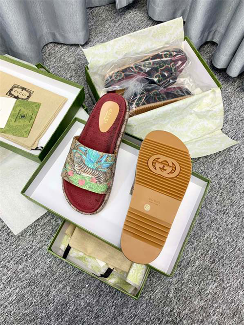Gucci Slipper