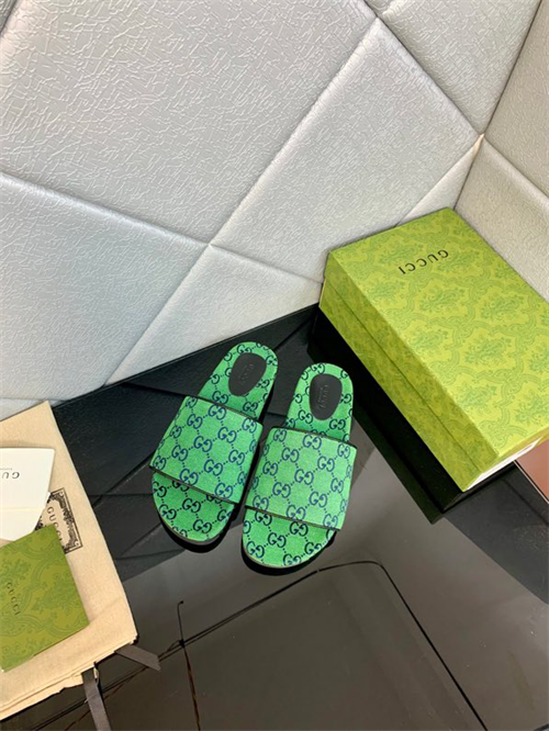 Gucci Slipper
