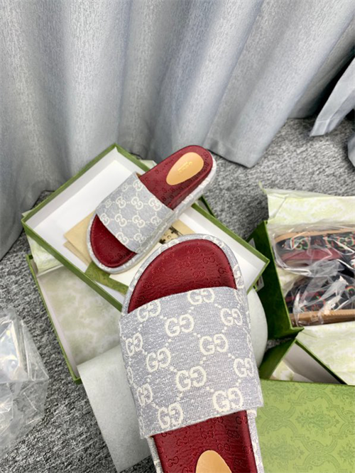 Gucci Slipper
