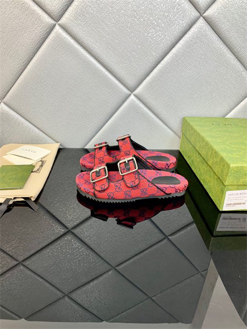 Gucci Slipper