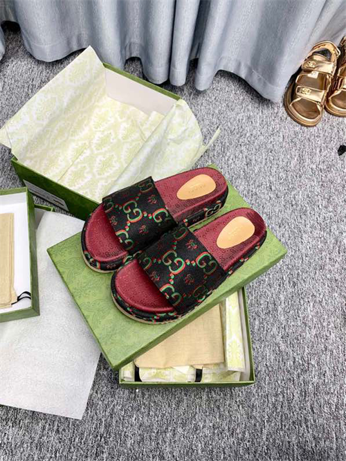 Gucci Slipper