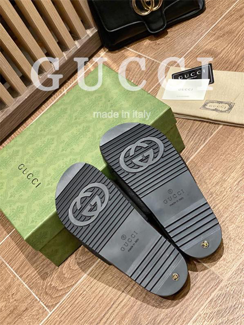 Gucci Slipper
