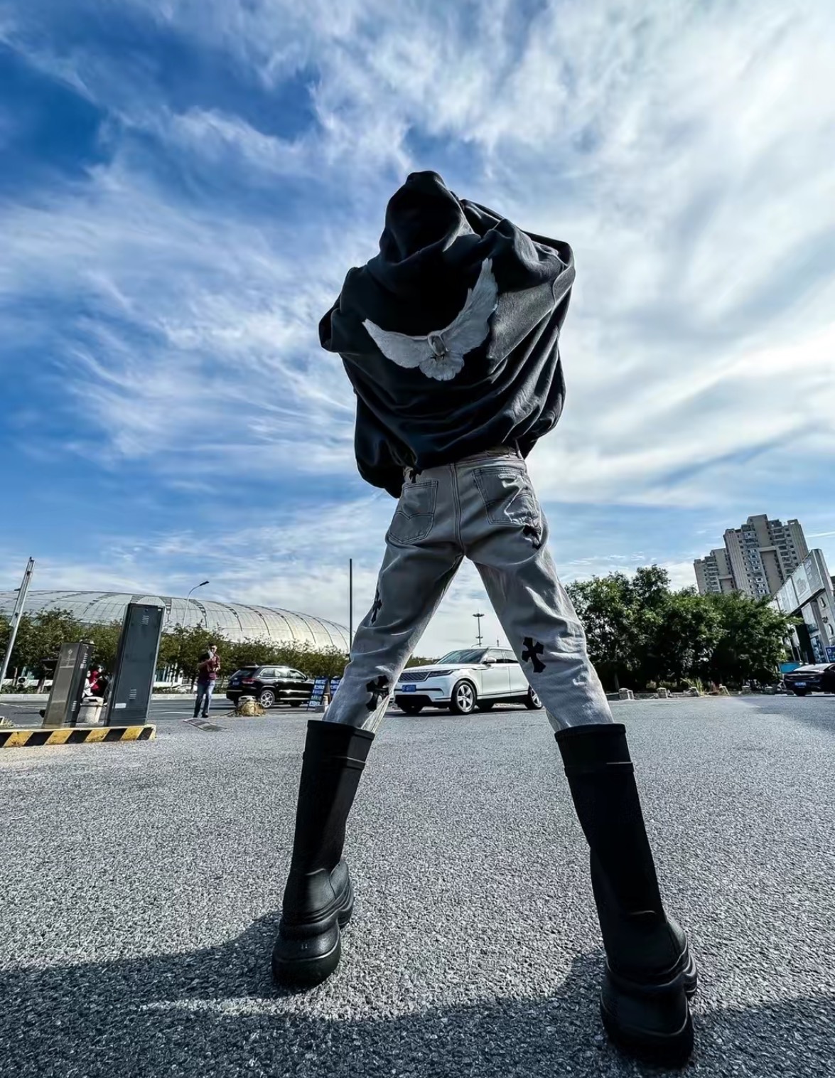 BA1ENC1AGAxGAPxYEEZY Tripartite Peace Dove Hoodie