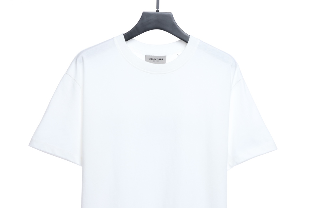 Essentials back silicone letter short sleeve