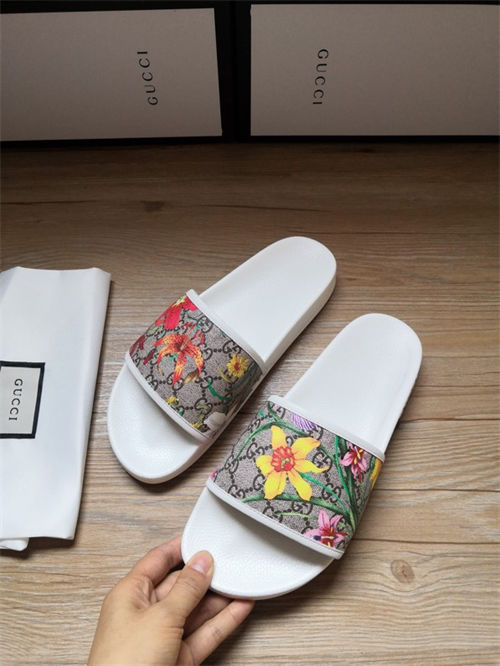 Gucci Slipper
