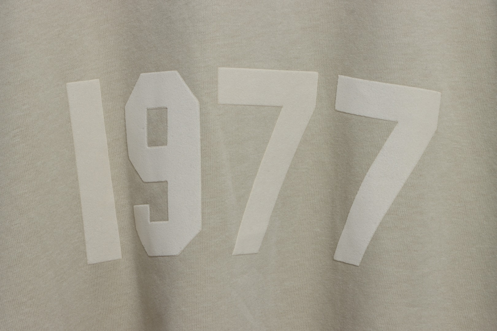 Fear of god  1977 flocking print long-sleeved T