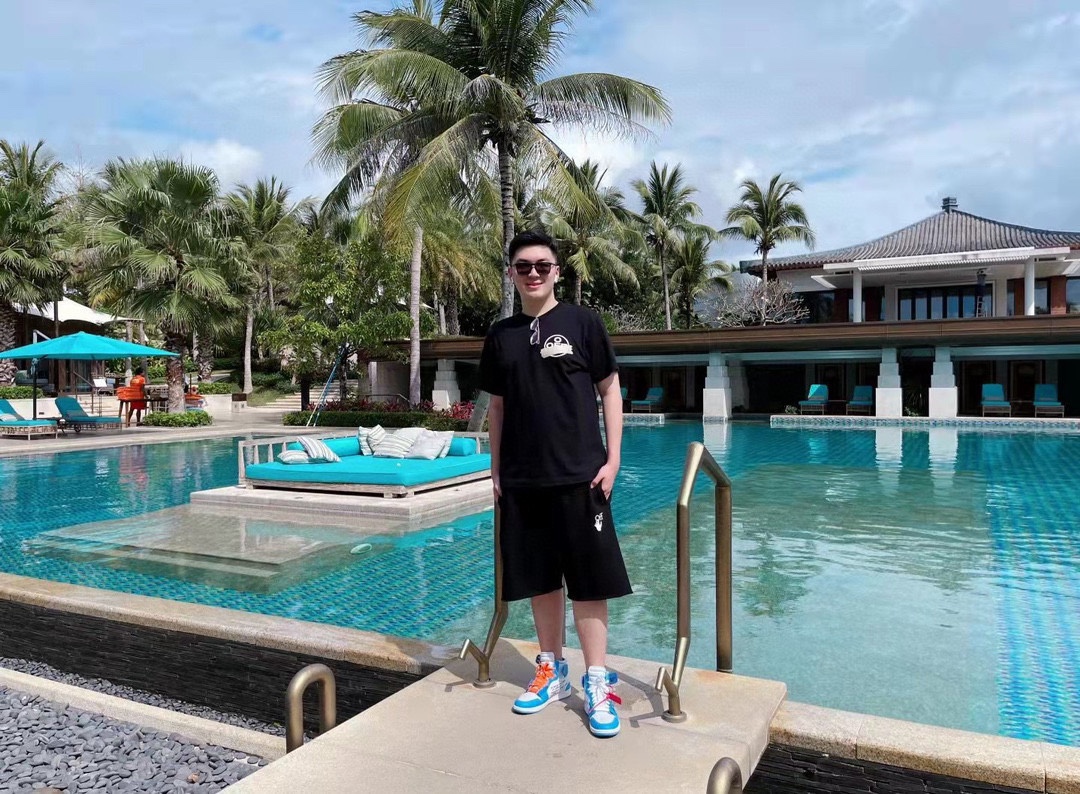 OW purplish red twill shorts