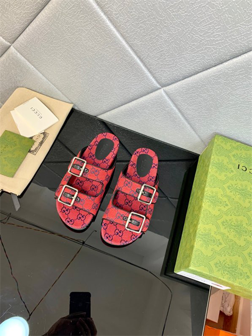 Gucci Slipper