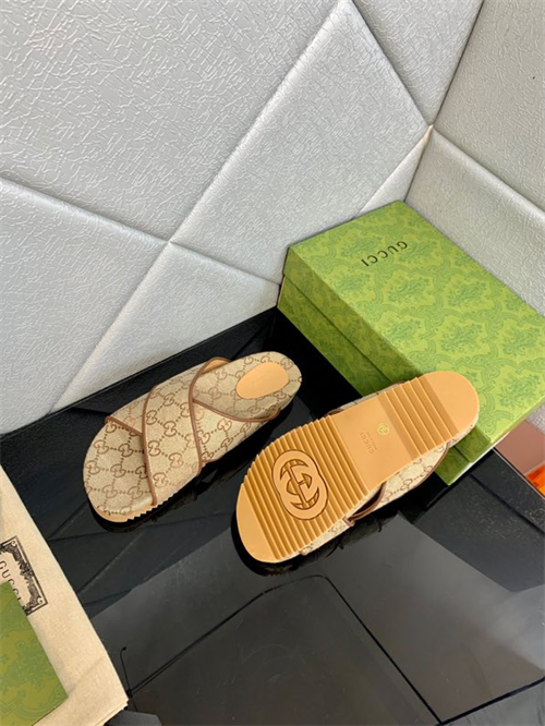 Gucci Slipper