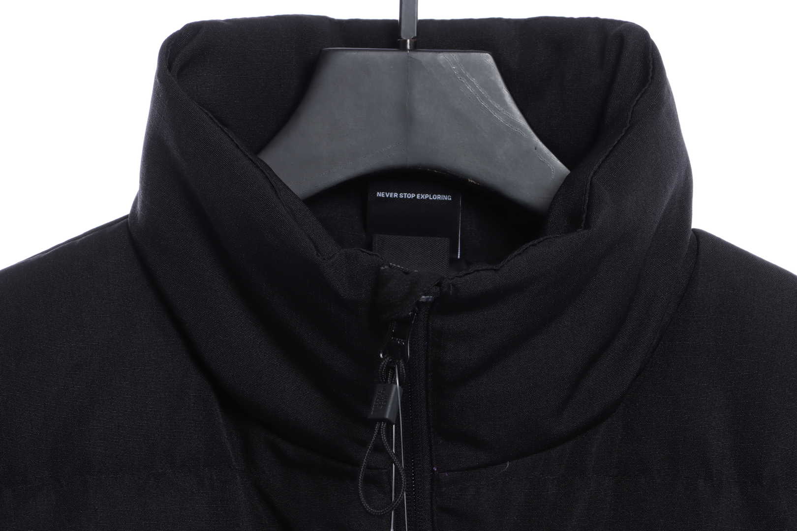 The North Face Splicing Contrast Color Large Pocket Functional Down Jacket