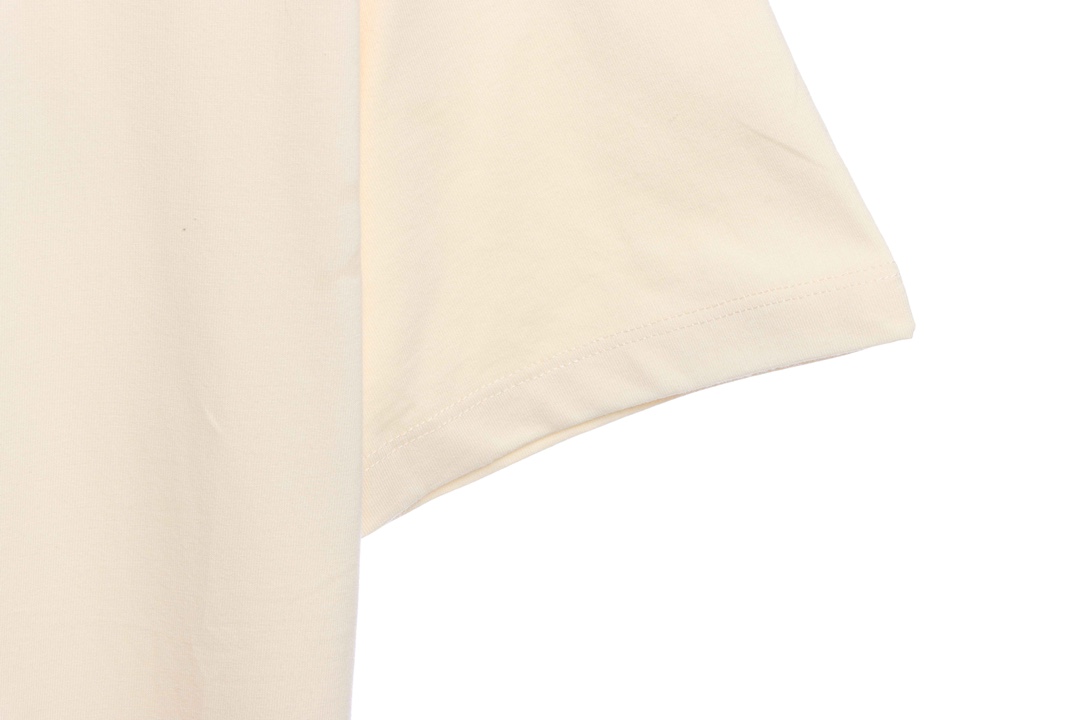 Essentials back silicone letter short sleeve