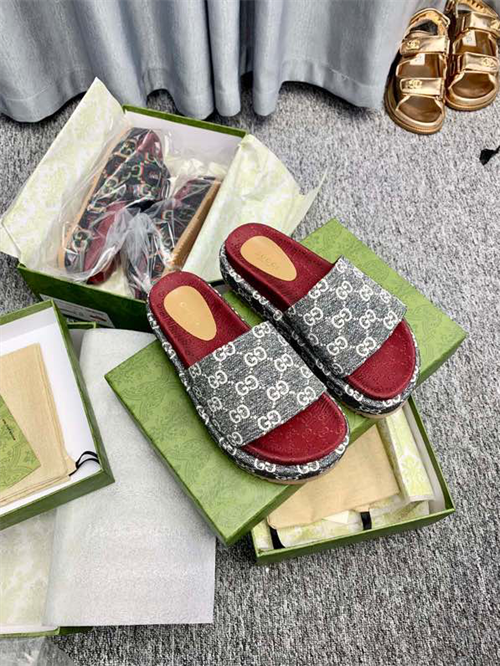 Gucci Slipper