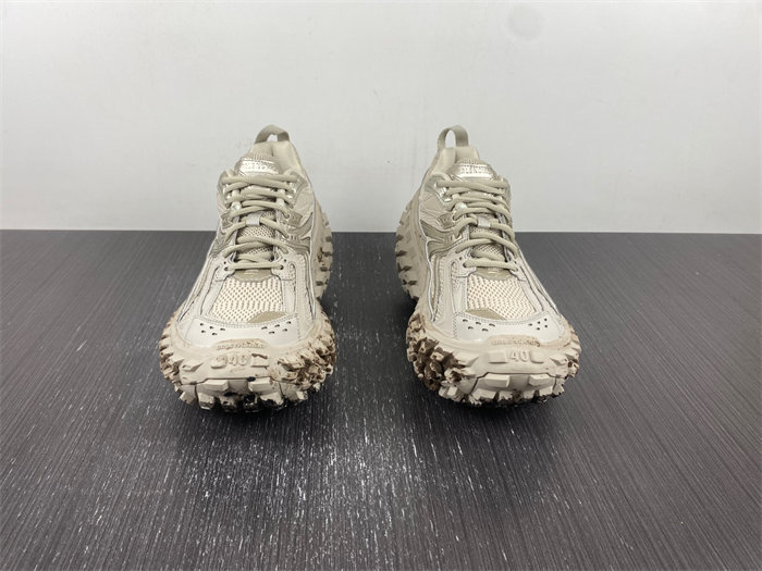 Balenciaga Defender Beige 685613 W2RAF 9700