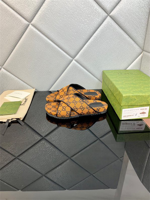 Gucci Slipper