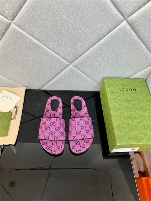 Gucci Slipper