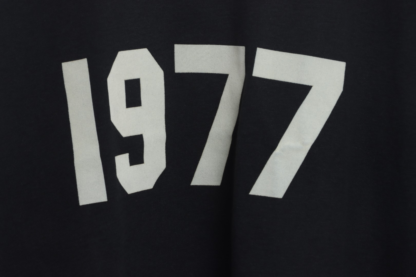 Fear of god  1977 flocking print long-sleeved T