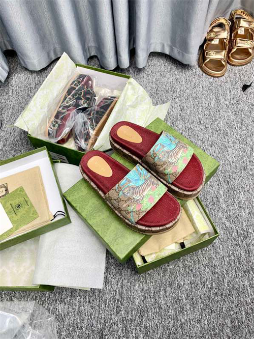 Gucci Slipper