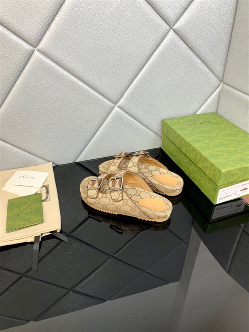 Gucci Slipper