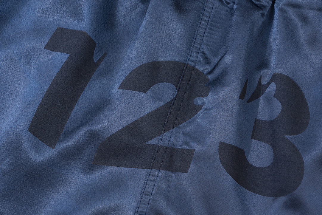 RRR-123 LOGO PRINT DRAWSTRING SHORTS