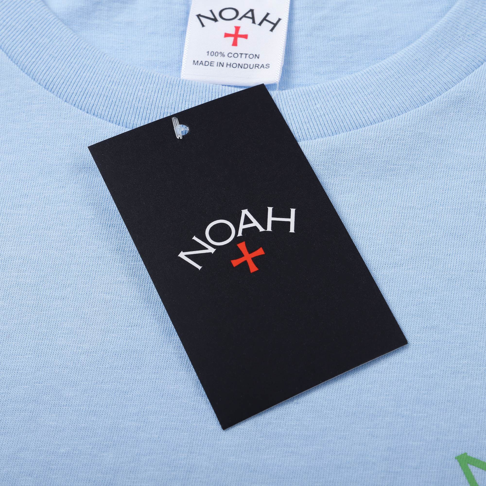 N0ah New  cross front and back LOGO short sleeves
